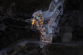 Kanava Cave Winery Villa