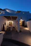 Kanava Cave Winery Villa