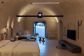 Kanava Cave Winery Villa