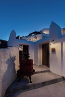 Kanava Cave Winery Villa