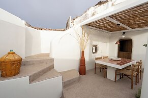 Kanava Cave Winery Villa