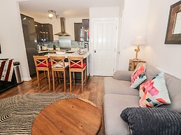 Downtown - Manhattan House