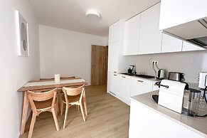 Modern Holesovice Apartment