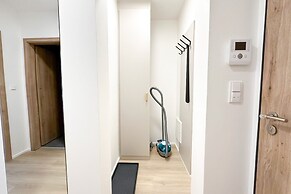 Modern Holesovice Apartment