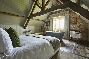 THE PIG at Combe - Devon