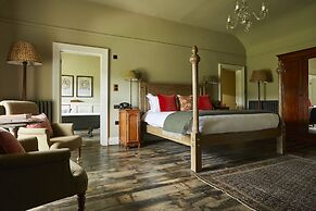 THE PIG at Combe - Devon