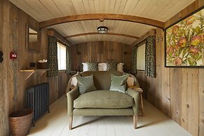 THE PIG at Combe - Devon