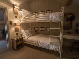 THE PIG at Combe - Devon