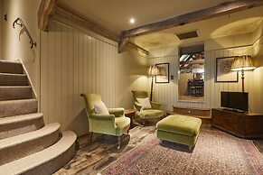 THE PIG at Combe - Devon