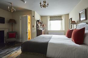 THE PIG at Combe - Devon