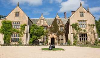 THE PIG at Combe - Devon