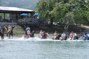 Unit 1, Palazzo, Rickets Drive, Runaway Bay