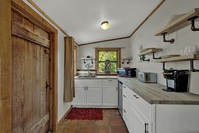 Casa Terracotta and Casa Pennington