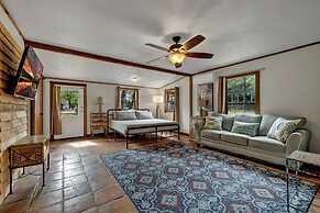 Casa Terracotta and Casa Pennington