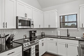 The Ricardos Joint With Hot Tub