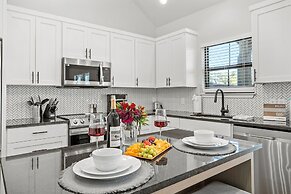 The Ricardos Joint With Hot Tub