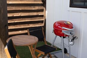 The Ricardos Joint With Hot Tub