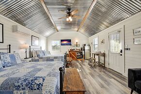 Bonny Bluebonnets Cottage With Stunning Hill Country Views