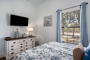 Casa del Avion and Casa Coop