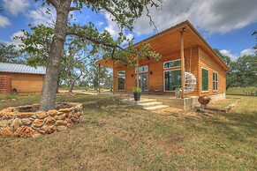 Casa Serena on 26 Acres With Firepit