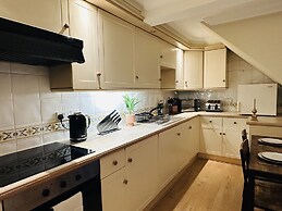 The Wimbledon Haven - 2 bed