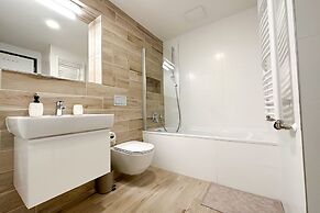 Charming Holesovice Apartment