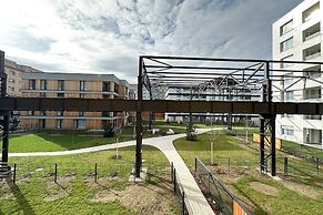 Charming Holesovice Apartment