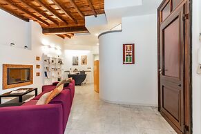 Central Pop House by Wonderful Italy