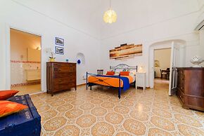 Romantic Antica Sponda