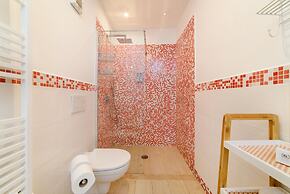 Romantic Antica Sponda