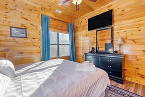 Bear Cove by Avantstay Hot Tub + Pool Table!