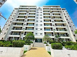 The Gallery Apartment