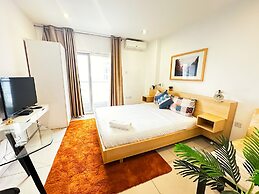 The Gallery Apartment