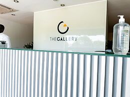 The Gallery Apartment