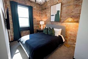 Speakeasy Suites