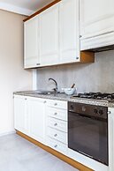 2-bed Apt With Stunning Lake Como Views & Terrace