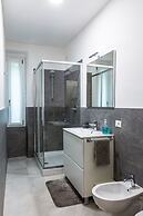 2-bed Apt With Stunning Lake Como Views & Terrace