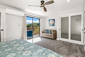 Upscale Luxurious Ocean Resort Vistas