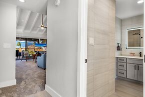 Upscale Luxurious Ocean Resort Vistas