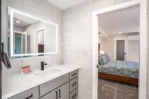 Upscale Luxurious Ocean Resort Vistas