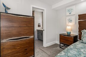 Upscale Luxurious Ocean Resort Vistas