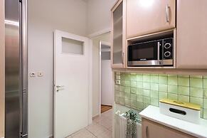 Blue Ark Exploring Athens