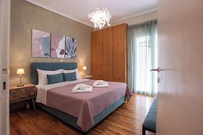 Blue Ark Exploring Athens