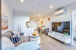 StayAU Hotel-Style Apartment BoxHill