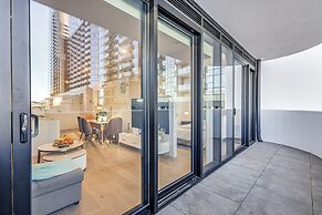 StayAU Hotel-Style Apartment BoxHill