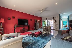Iconic Art Decor 3BR Pool Villa Salika