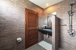 Iconic Art Decor 3BR Pool Villa Salika