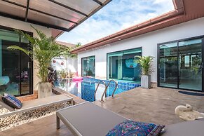 Iconic Art Decor 3BR Pool Villa Salika