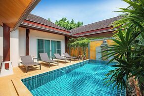 3BR Pool Villa Prima Near NaiHarn Beach
