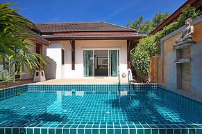 3BR Pool Villa Prima Near NaiHarn Beach